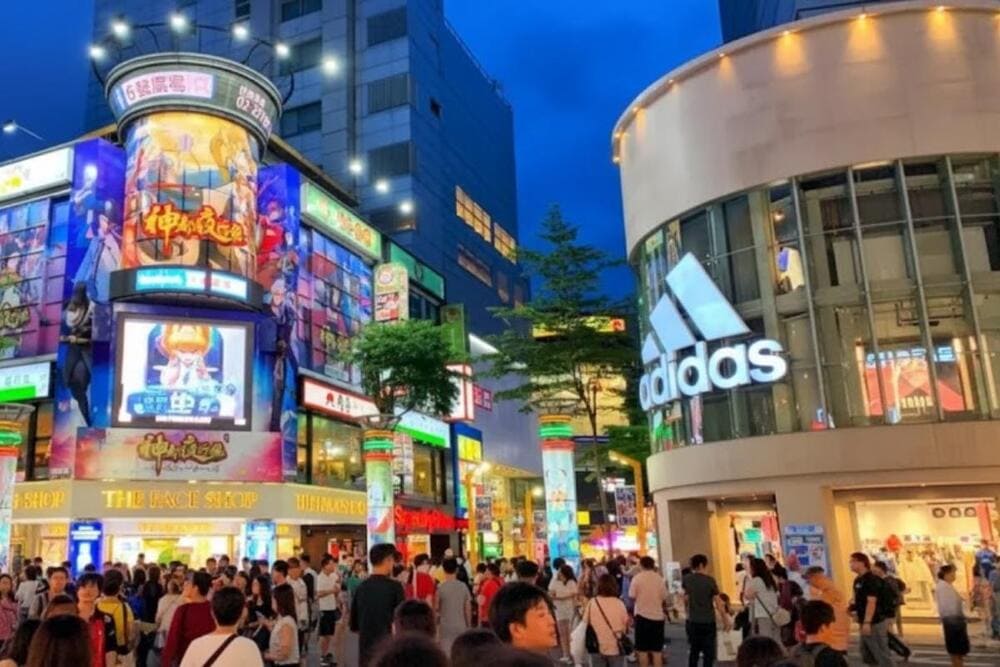 Mua sắm tại Ximending.